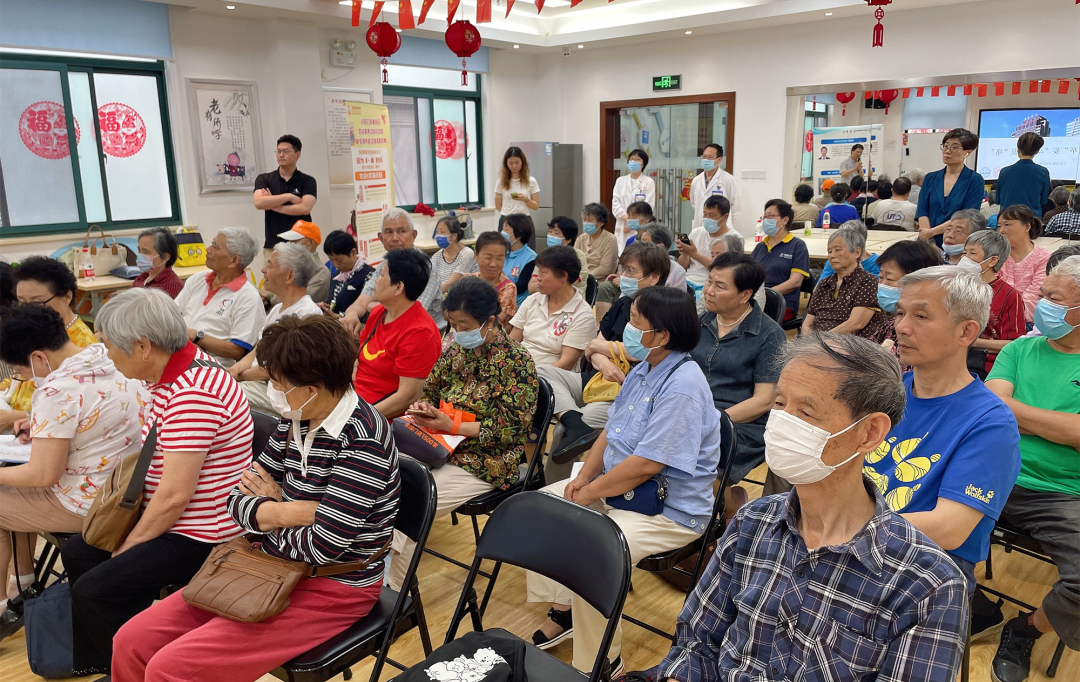 小东门街道照护在床边，“老吾老计划” 温暖招募中